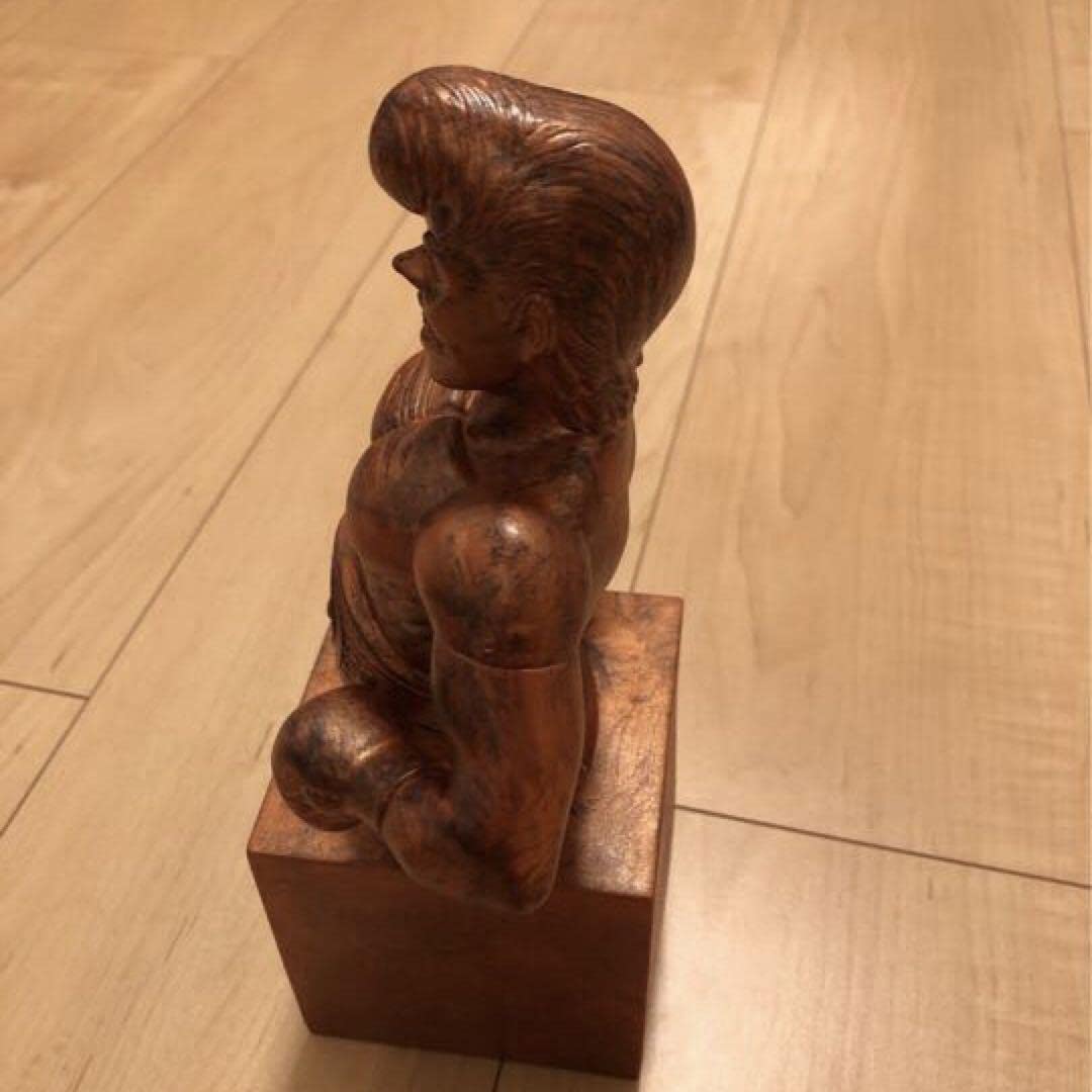 Amazon | はじめの一歩 鷹村の胸像 世界J. ミドル級王座奪取記念像